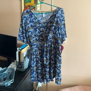 Flowy Romper w Cutout Detail